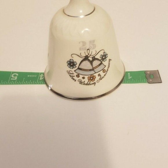 Vintage Fine Staffordshire Ceramics Wedding Bell - Picture 3 of 6